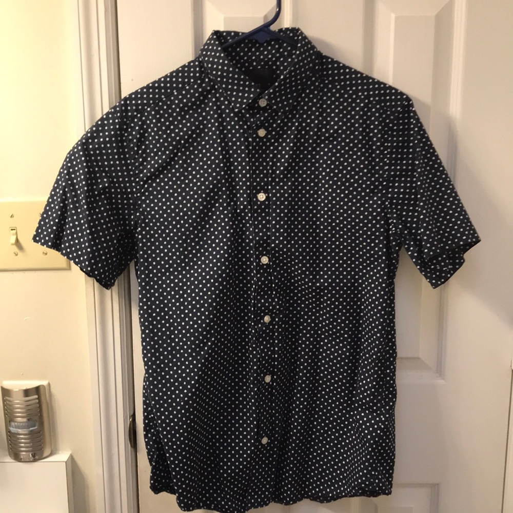 H&M short sleeve, slim fit, button down shirt